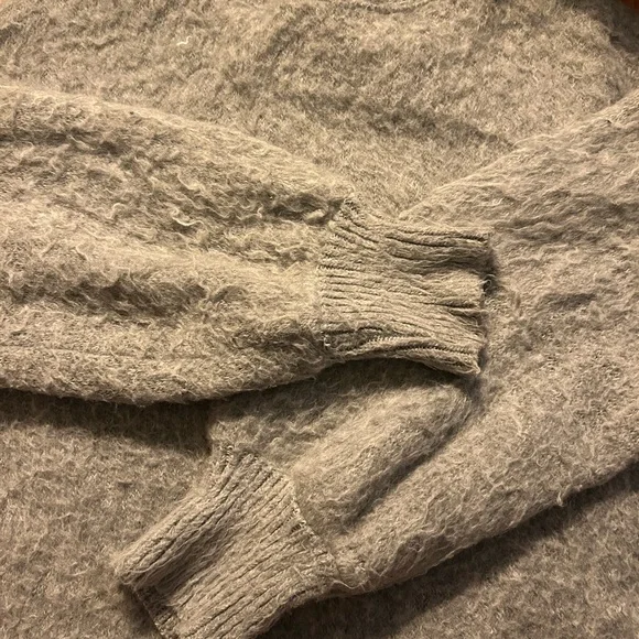 Nordstrom: Thick grey shag sweater (Abound) - Picture 8 of 9